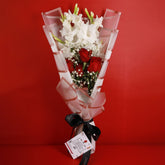 Lavish Bouquet - TCS SentimentsExpress
