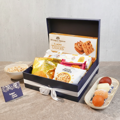 Golden Delight Hamper