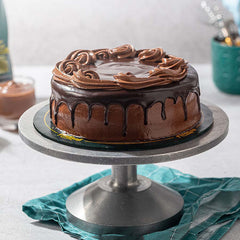 Sweet Elegance Duo: Malt Cake 2 Lb & White Rose Bouquet