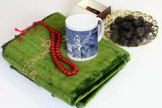 Embracing Ramadan Blessings: Spreading Joy through Acts of Gratitude and Gifting with TCS Sentiments Express