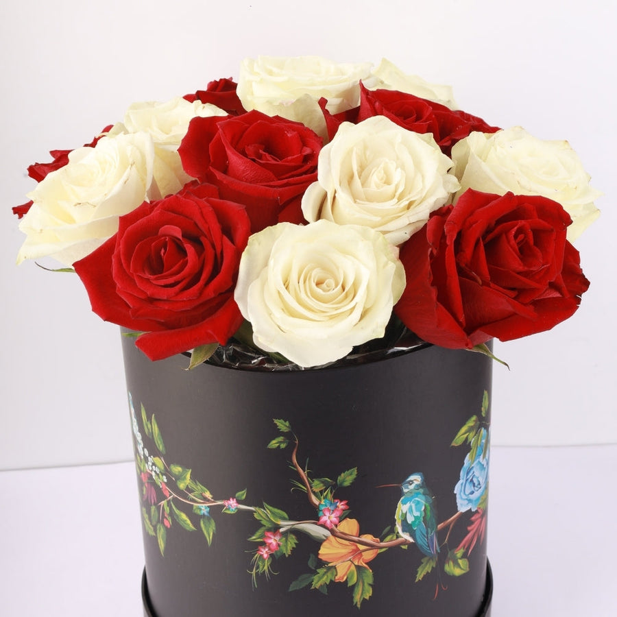 White & Red Roses Box