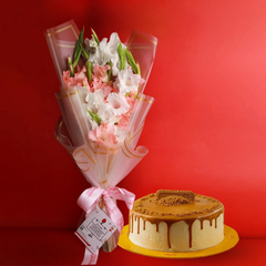 Lotus Cake 2lbs with  Pink Pastel Bouquet