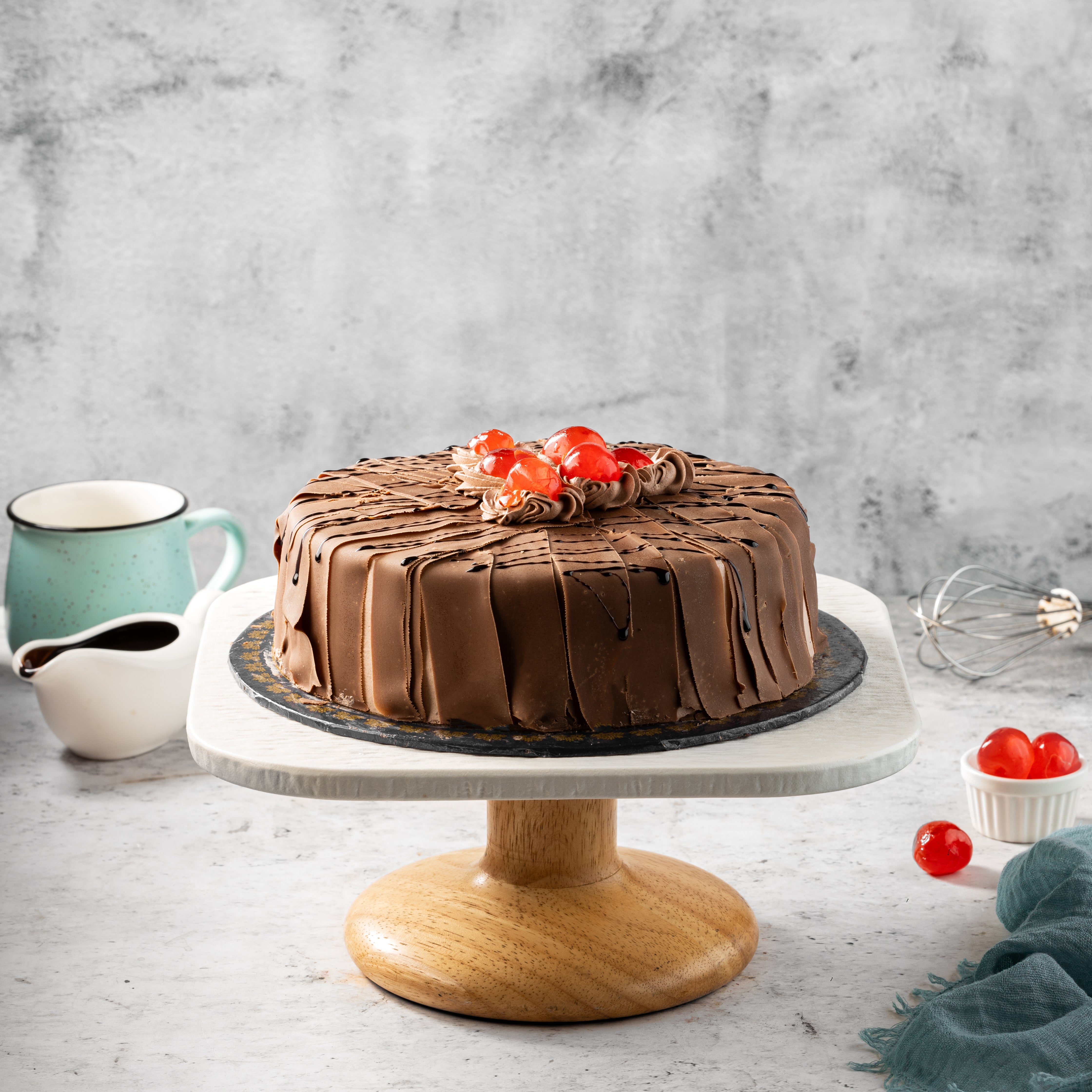 Chocolate Chips Cake - TCS SentimentsExpress