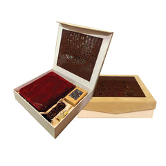 Golden Grace Prayer Gift Box – Jaynamaz, Ajwa Dates & Itar