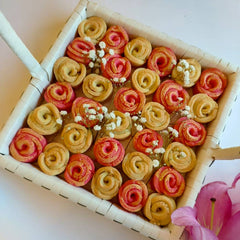 Kaju Roses Basket