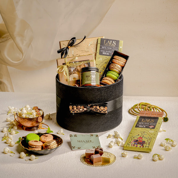 Wedding Signature Velvet Hamper