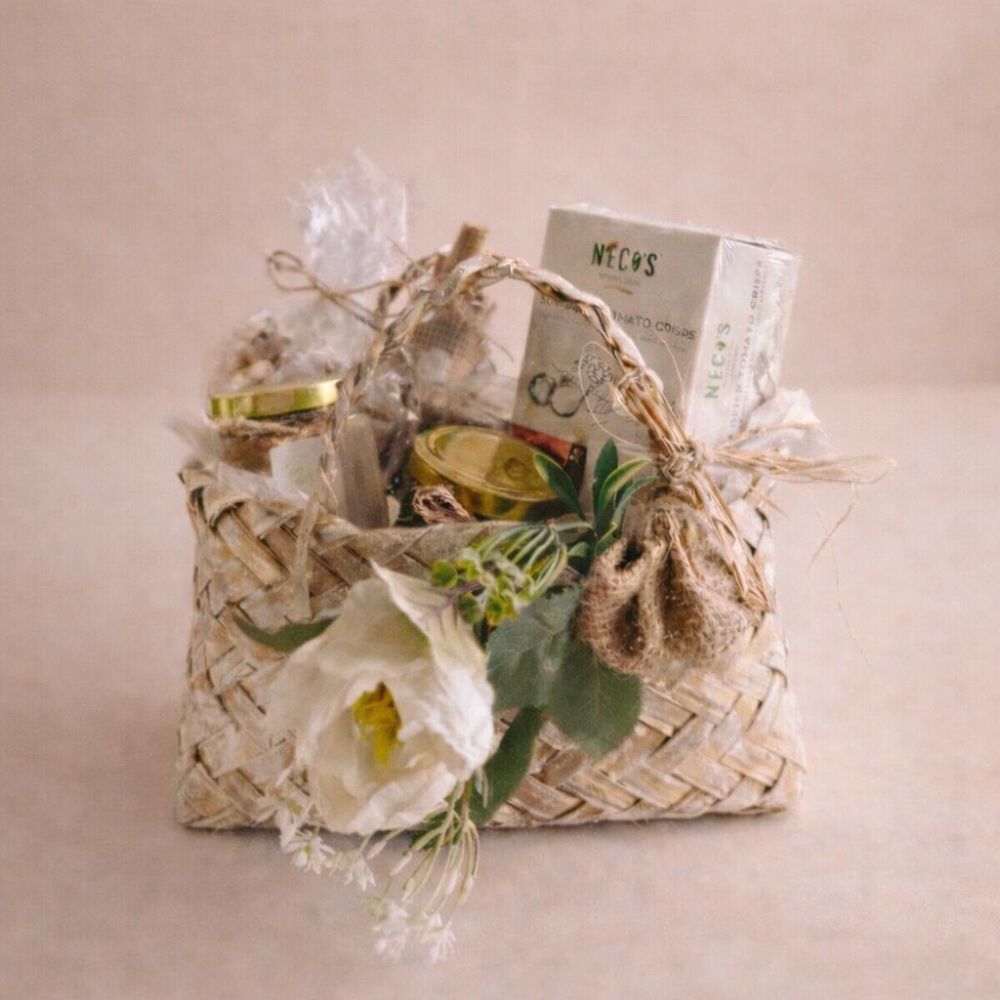 The Grand Ramadan Hamper Small - TCS SentimentsExpress