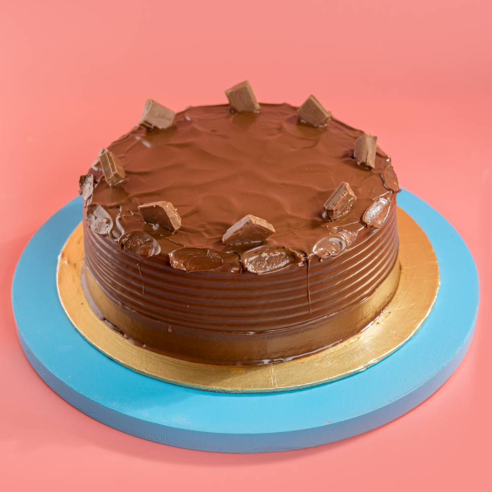 Cadbury Chocolate Cake Mix 400g | Sainsbury's